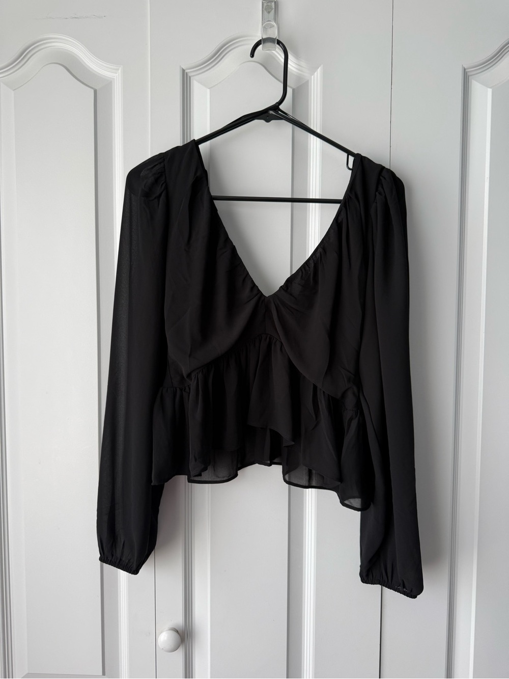 H&M Black Ruffle V-Neck Peplum Blouse